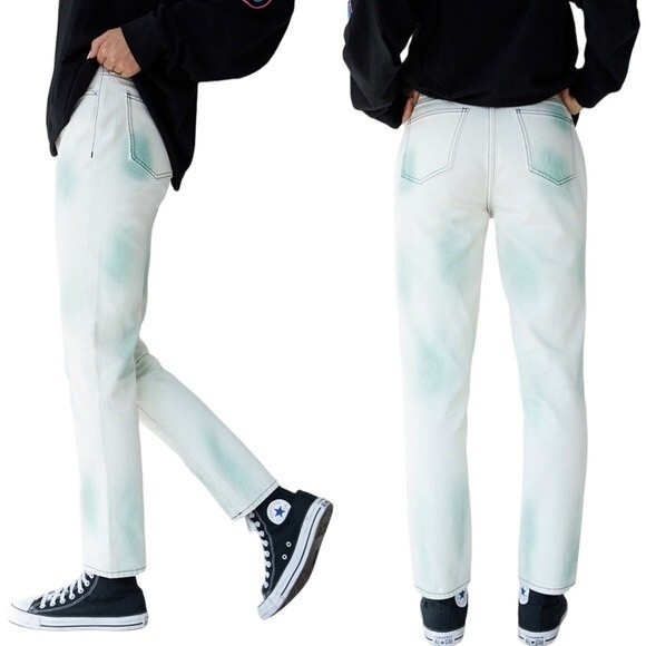 NWT PacSun Eco White & Green Mom Jeans Relaxed Fit Tapered Denim Size 29 | 8 NEW - Picture 9 of 13